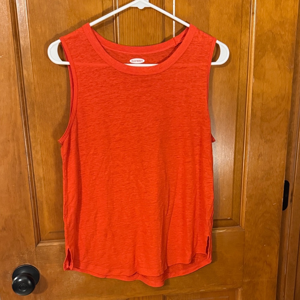 Old Navy Women's Coral Sleeveless Tank Top